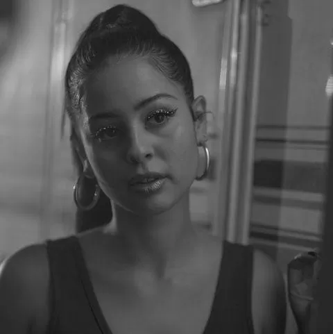 How to Do a Zigzag Headband on Maddy Perez Hairstyle photo 0